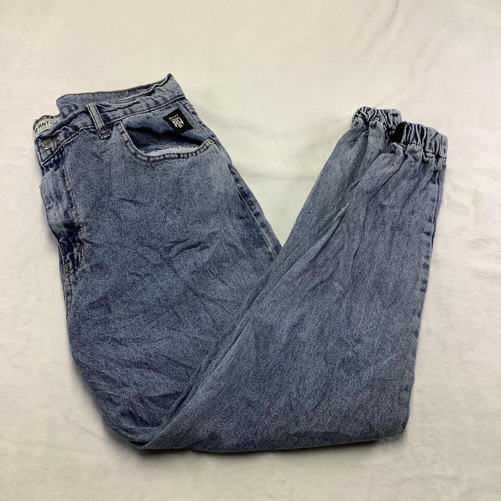 RNT23 Jeans Mens 36x28 Light Wash Blue Relaxed Tapered Strap Cuff Denim Zip Fly